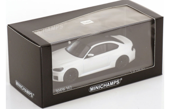 BMW M2 (2023), white
