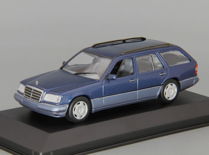 MERCEDES-BENZ E320 T-modell S124 (W124), blue