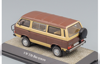 VOLKSWAGEN T3b Caravelle Syncro 4х4 (1984), brown