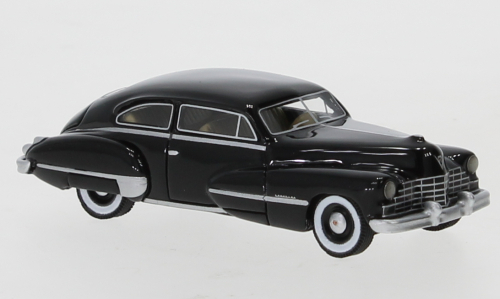 CADILLAC Series 62 Club Coupe (1946), black