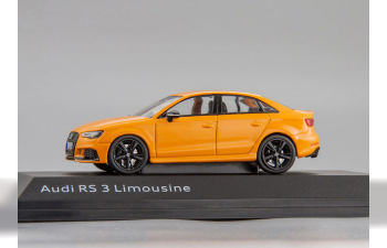 Audi RS3 Limousine (orange)