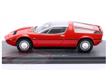 MASERATI Bora (1971), red / silver