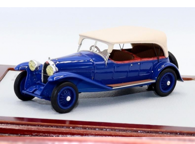 Bugatti Type 38 Tourer Lavocat & Marsault sn38240 Closed (1926), Blue