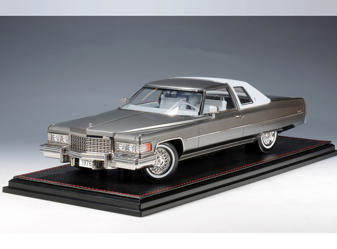 CADILLAC Coupe Deville (1976), Academy Gray Metallic