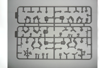 Сборная модель Советские военнослужащие (1979-1991), (5 фигур)