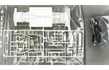 Сборная модель TOYOTA Cresta GX71 (High Socar)