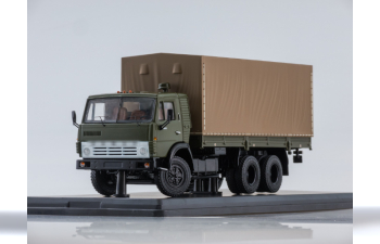 Камский грузовик 53212 бортовой (с тентом), зеленый