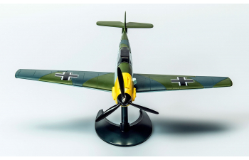 Сборная модель Немецкий истребитель Messerschmitt BF.109 E (сборка без клея)