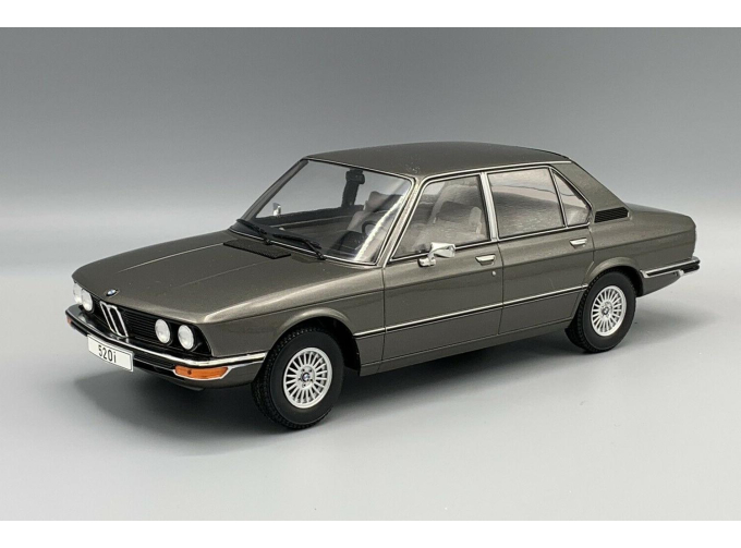 BMW 520i (E12) 1973 Metallic Grey