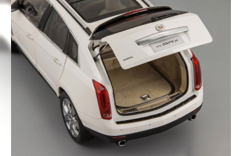 CADILLAC SRX (2014), platinum ice