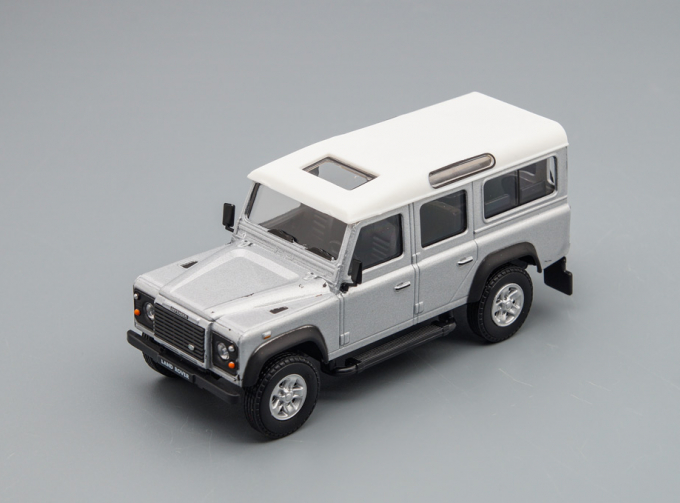 LAND ROVER Defender Generation 1, silver