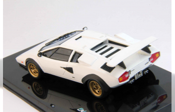 LAMBORGHINI Countach Wolf Special, white