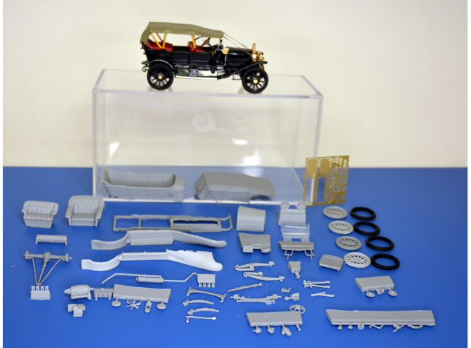 Сборная модель Руссо-Балт К12-20 (Политех.музей)