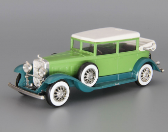 CADILLAC V16 452.A (1931), light green / white