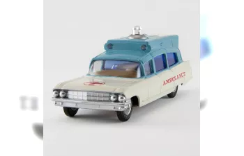 CADILLAC Superior Ambulance (1966), white / light blue