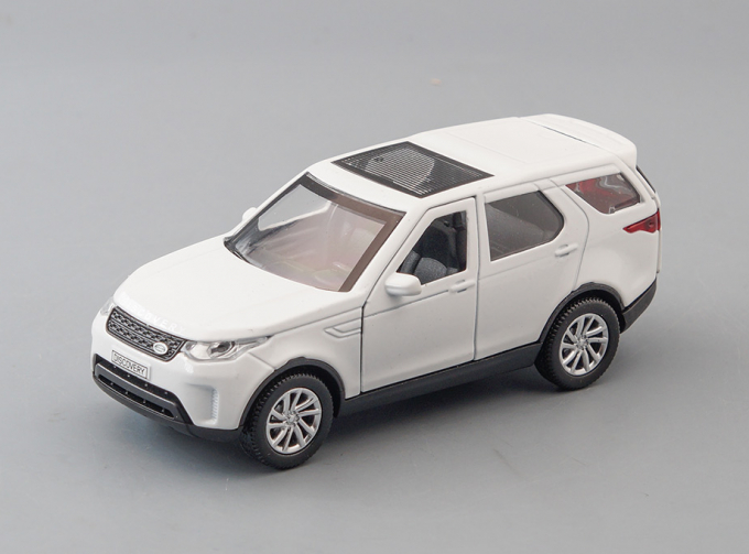 LAND ROVER Discovery, white