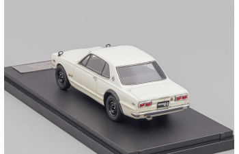 NISSAN Skyline GT-R (KPGC10), white