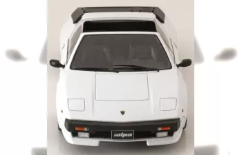 LAMBORGHINI Jalpa 3500 with removable Hardtop (1982), white metallic