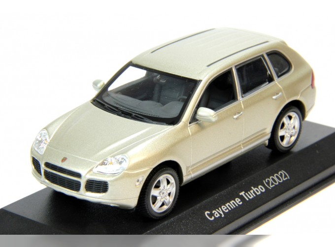 PORSCHE Cayenne Turbo (2002), beige metallic