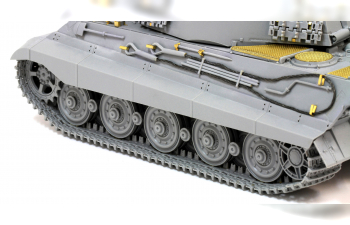 Сборная модель Танк Kingtiger Late Production w/New Pattern Track s.Pz.Abt.506 Ardennes 1944