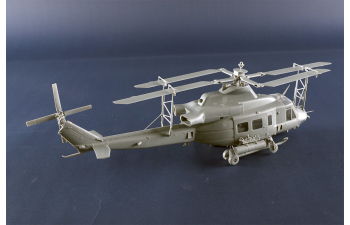 Сборная модель UH-1Y Venom