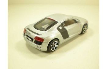 AUDI R8, silver