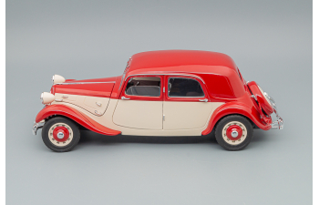 CITROEN 11cv Traction (1937), Red Cream