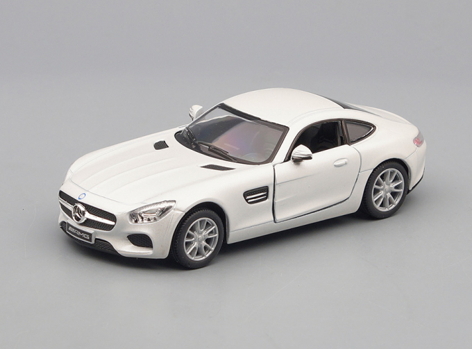 MERCEDES-BENZ AMG GT, white metallic