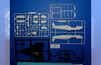 Сборные модели Messerschmitt Bf109E+Supermarine Spitfire Mk.Vb (в комплекте краска, кисти и клей)