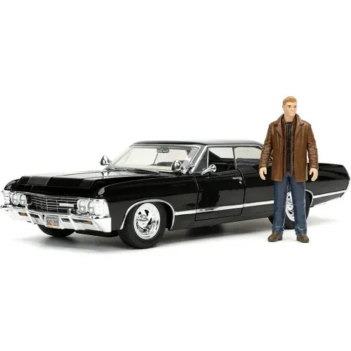 CHEVROLET - IMPALA SPORT SEDAN WITH DEAN WINCHESTER FIGURE 1967 - SUPERNATURAL JOIN THE HUNT