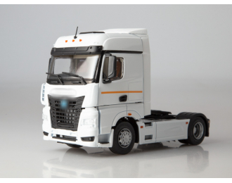 Камский грузовик 54901 седельный тягач, белый