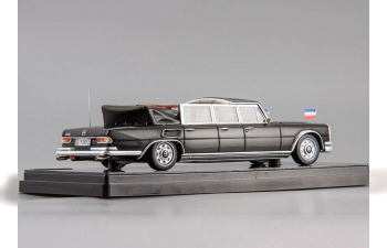 Mercedes-Benz 600 Pullman Landaulet - Josip Broz Tito