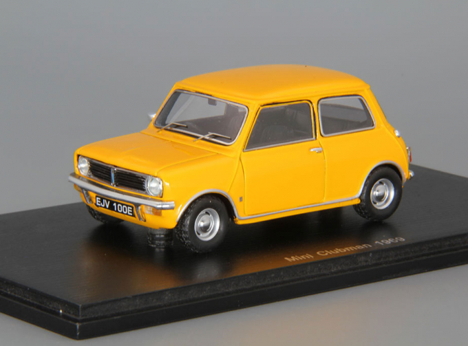 MINI Clubman 1969, mustard yellow