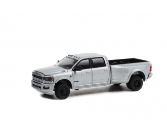 RAM 3500 Dually Limited Night Edition (2021), Billet Silver