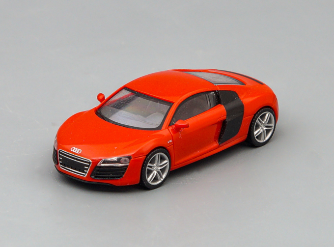 AUDI R8, red