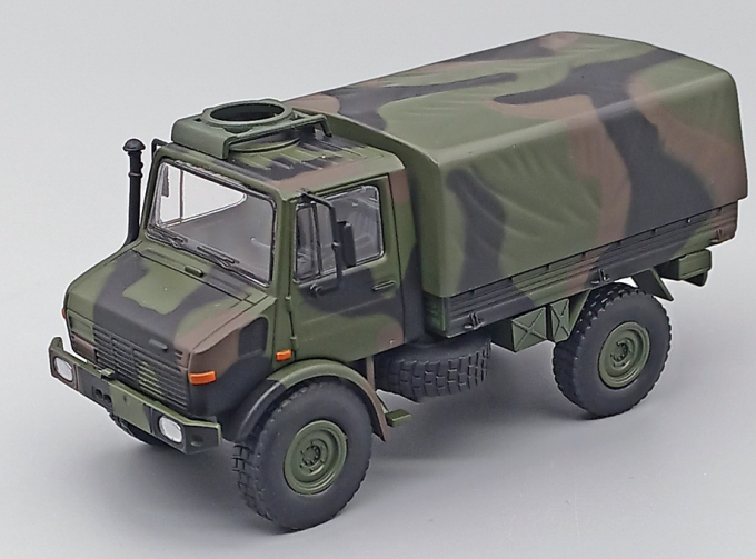 MERCEDES-BENZ Unimog U1300L (Br.435) Military Truck, three-color camouflage