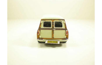 MINI Travellers Van, ivory