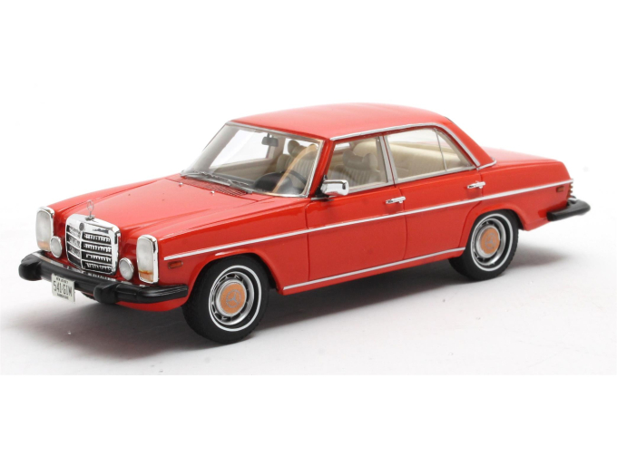 (Б/У) MERCEDES-BENZ 300D (W115) USA Version 1976, red
