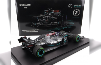 MERCEDES-BENZ GP F1 W11 Eq Performance Team Amg Petronas Motorsport N44 (with Rain Tyres - 7 Times World Champion) Winner Turkish Gp With Pit Board (2020) Lewis Hamilton - Con Vetrina - With Showcase, Black Green