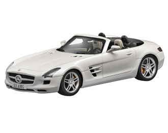 MERCEDES-BENZ SLS AMG R197 (2011), designo white mystic 2 bright