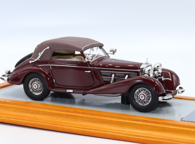 Mercedes-Benz 540K Cabriolet A 1937 sn154146, Burgundy