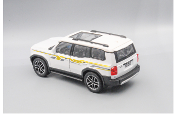 TOYOTA Land Cruiser 250 (Prado), белый, 21 см.