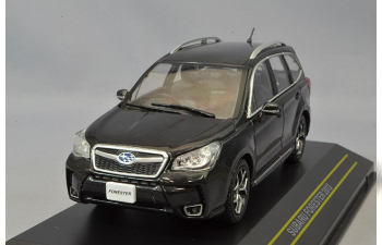 SUBARU FORESTER (2013), black