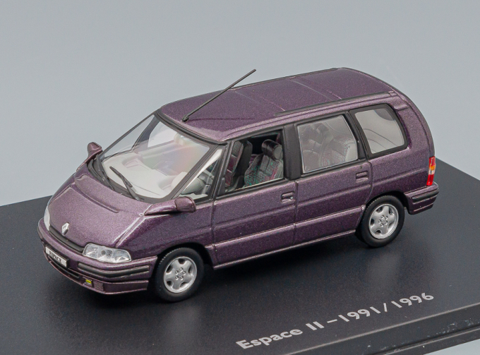 RENAULT Espace II (1991-1996), amethyste metallic