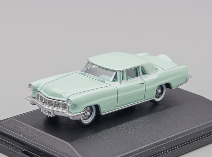 LINCOLN Continental Mk II, green