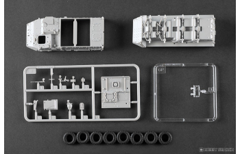 Сборная модель M1130 Stryker Command Vehicle
