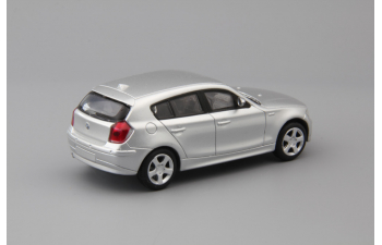 BMW 1 Series, silver