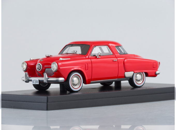 STUDEBAKER Champion Starlight Coupe (1951), red