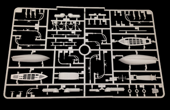 Сборная модель The Imperial Chinese Navy Protected Cruiser‘Chih Yuen’