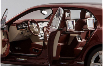 BENTLEY Mulsanne Speed (2014), rubino red